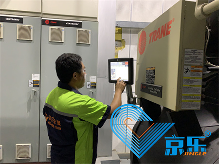 約克渦旋式冷水機(jī)組維修電話 原廠授權(quán)工程師快至2小時(shí)上門?
