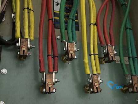 工業(yè)車間中央空調(diào)突發(fā)故障 緊急維修離心機水冷機組必備應急方案