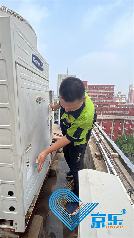 商用中央空調(diào)維保服務(wù) 寫(xiě)字樓商場(chǎng)酒店專(zhuān)業(yè)清洗空調(diào) 節(jié)能30%延長(zhǎng)壽命