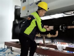 超市中央空調(diào)維修多少錢？如何尋找專業(yè)的空調(diào)服務(wù)商？